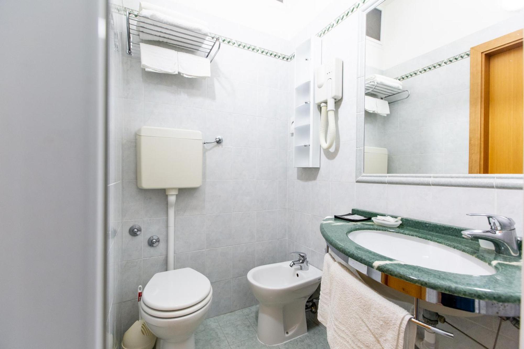 Hotel Gardenia Rimini Exterior photo